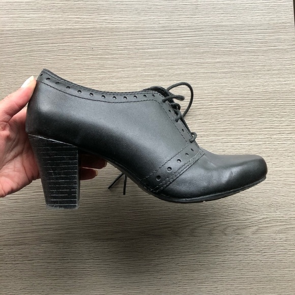 Booty heels - Picture 1 of 6